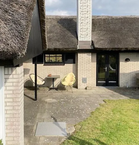 Casa de Férias Summerhouse By The Heath Near The North Sea *